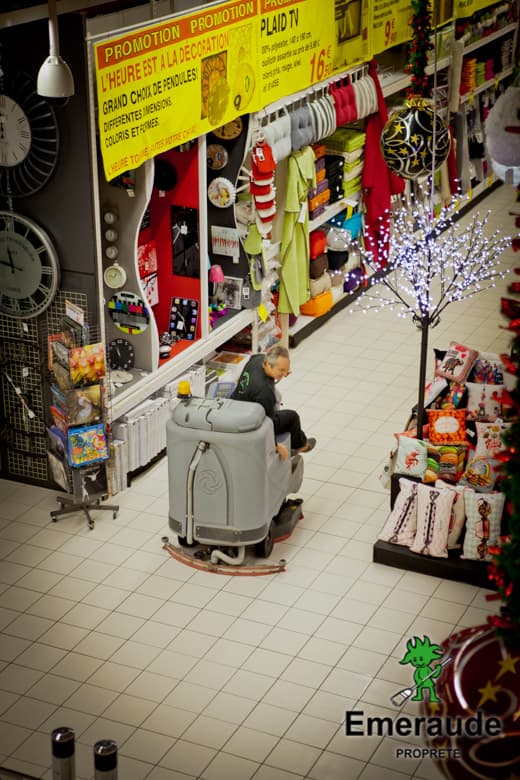 Emeraude Proprete - Nettoyage Nantes - 44 — société de nettoyage extrême à Saint-Herblain