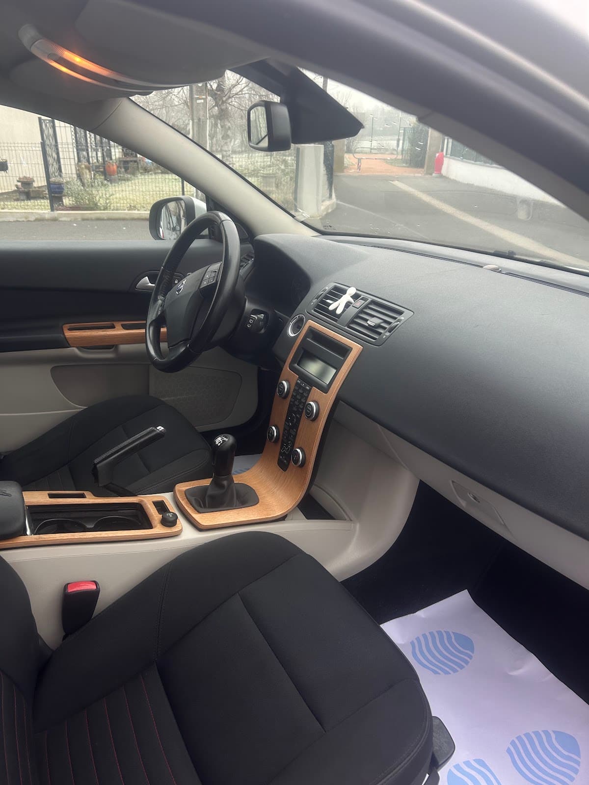 Clermont Nettoyage Auto et Professionnel à Clermont-Ferrand — société de nettoyage extrême à Clermont-Ferrand