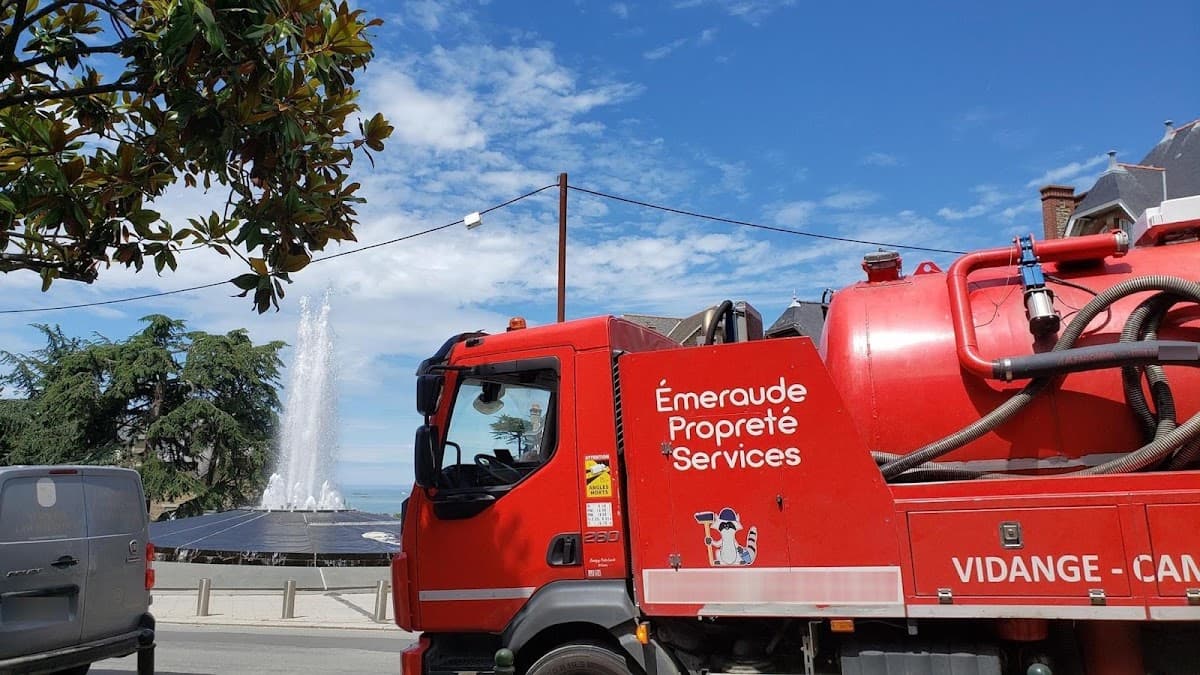 Emeraude Propreté et Services — société de nettoyage extrême à Saint-Malo