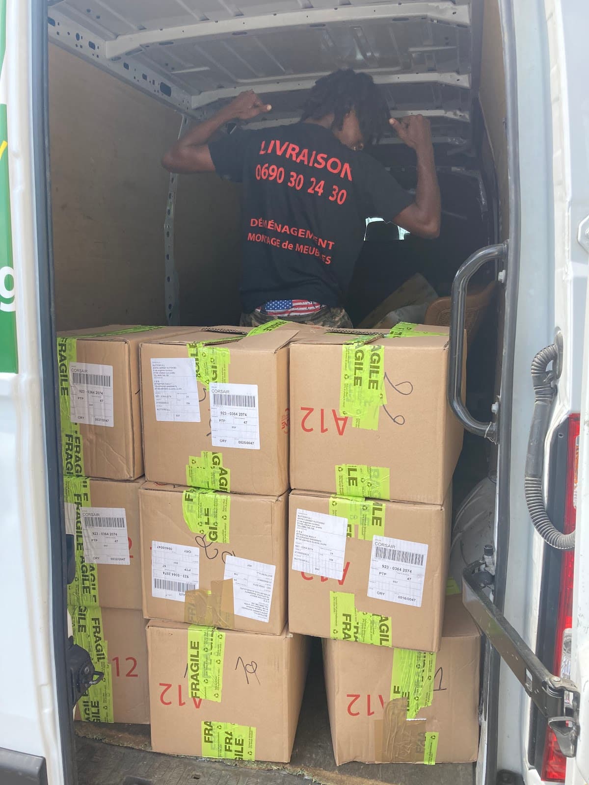 MKS HOME DELIVERY — société de nettoyage extrême à Les Abymes