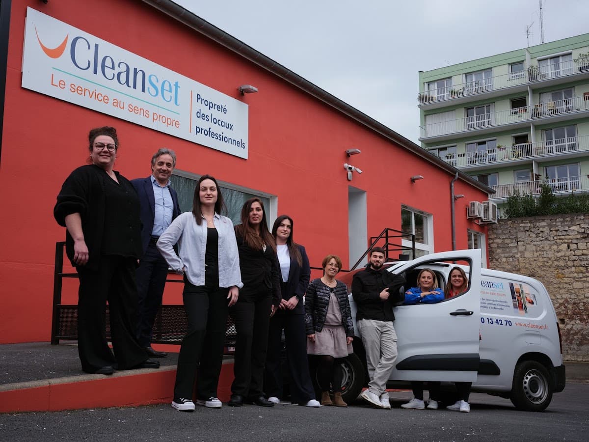 CLEANSET – Nettoyage de bureaux en Île-de-France | Le service au sens propre — société de nettoyage extrême à Ivry-sur-Seine